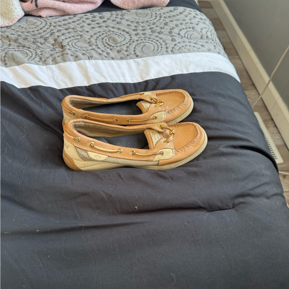 Sperry Camel and Beige Loafers